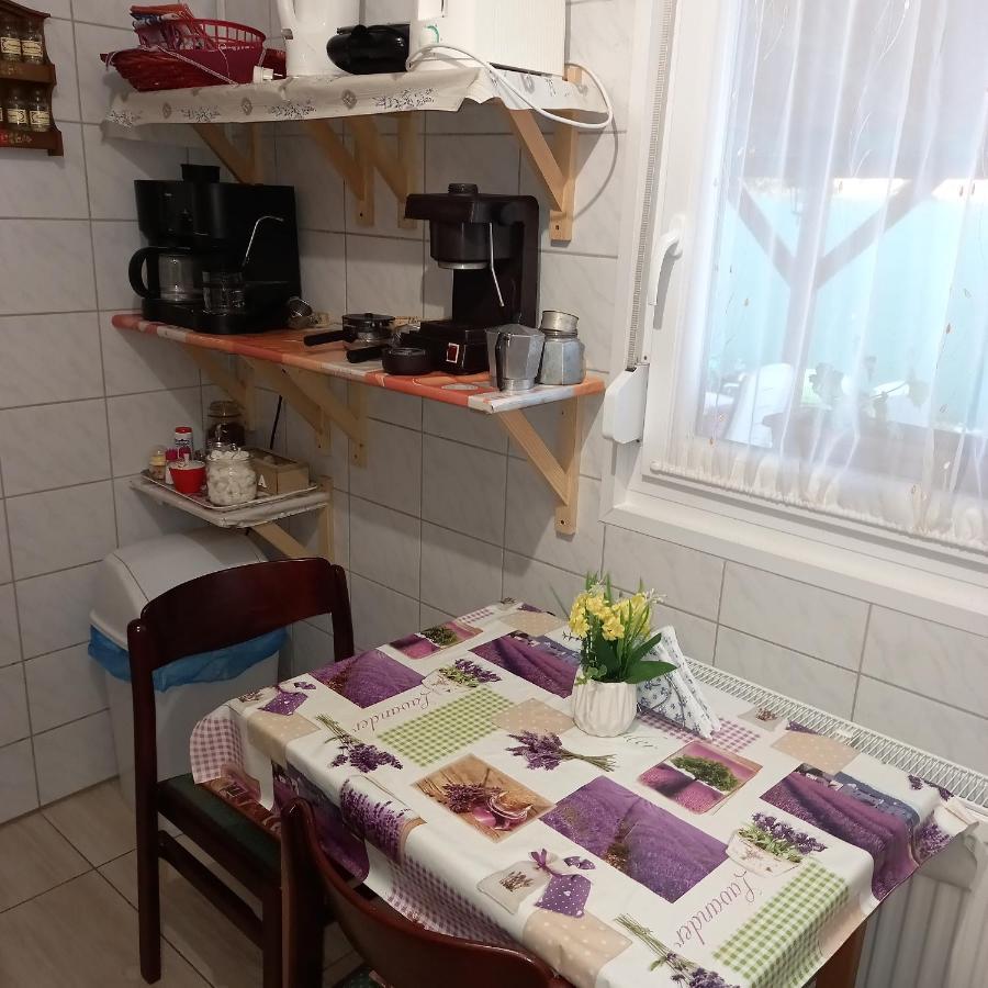 Jucus Vendeghaz 호텔 Zalahaláp 외부 사진